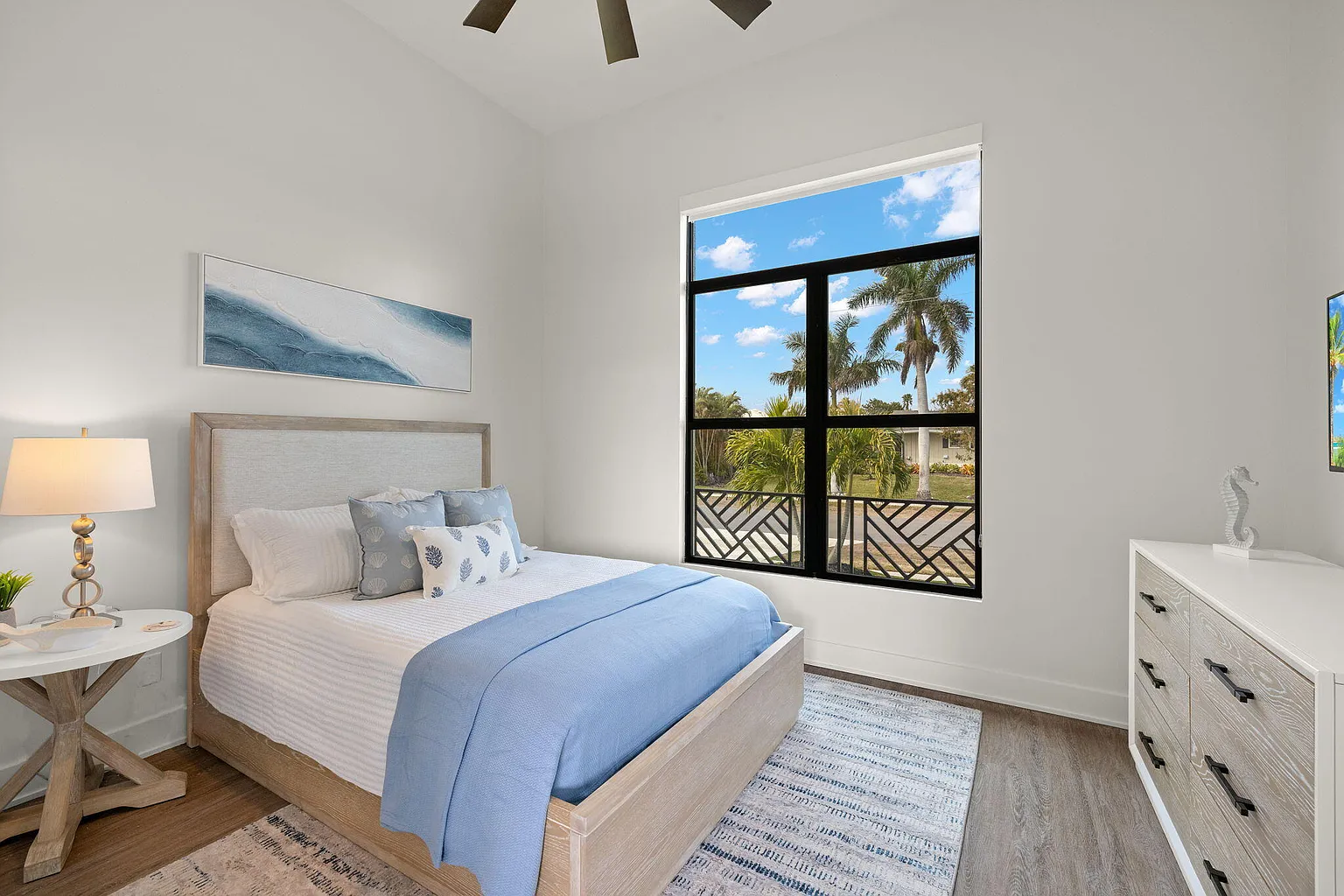 Hernando Ct Guest Room